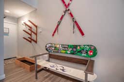 Luxury Condo Steps to Shuttle & 5 min to Village - Image 3