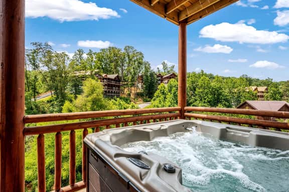 Stellar Cabin for 20: Views, Heated Pool & Theater - Image 5